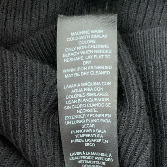 WHBM womens sleeveless ribbed turtleneck sweater black size small - Picture 12 of 12